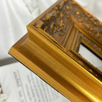 Classic Solid Wood Golden Picture Frame European Retro Printing Photo Frame Wall Hanging Room Decors 6 Inch 8 Inch Birthday Gift
