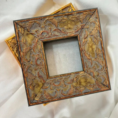 Classic Exquisite Printed Golden Photo Frame Retro Solid Wood Frame Oil Painting Picture Frame Living Room Exhibition Decoration